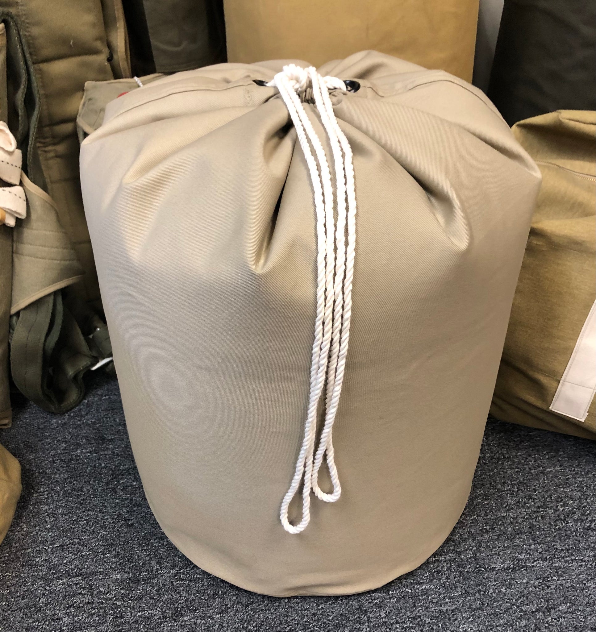 Bag, Barrack