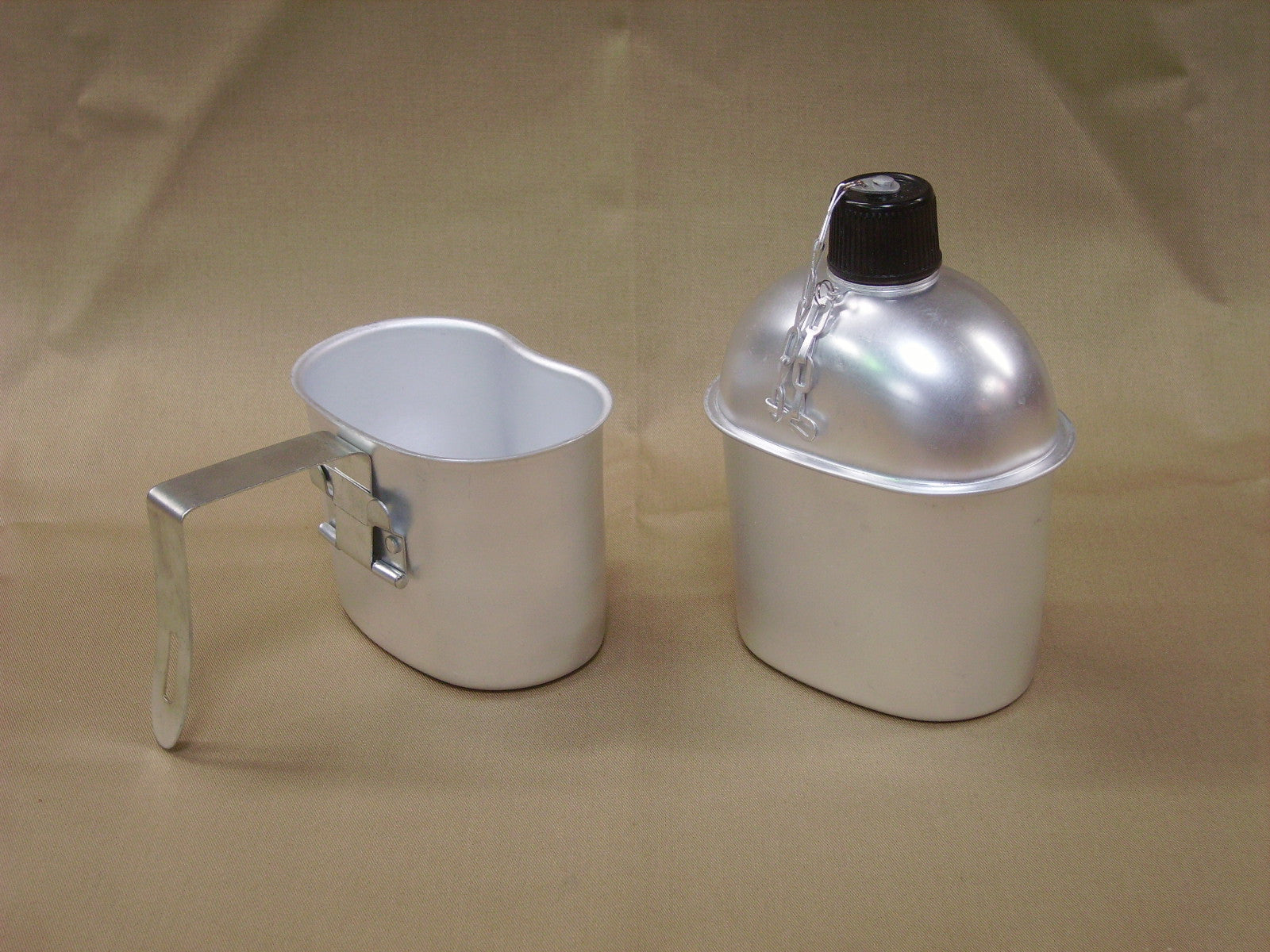 Canteen and Cup, Replica WWII