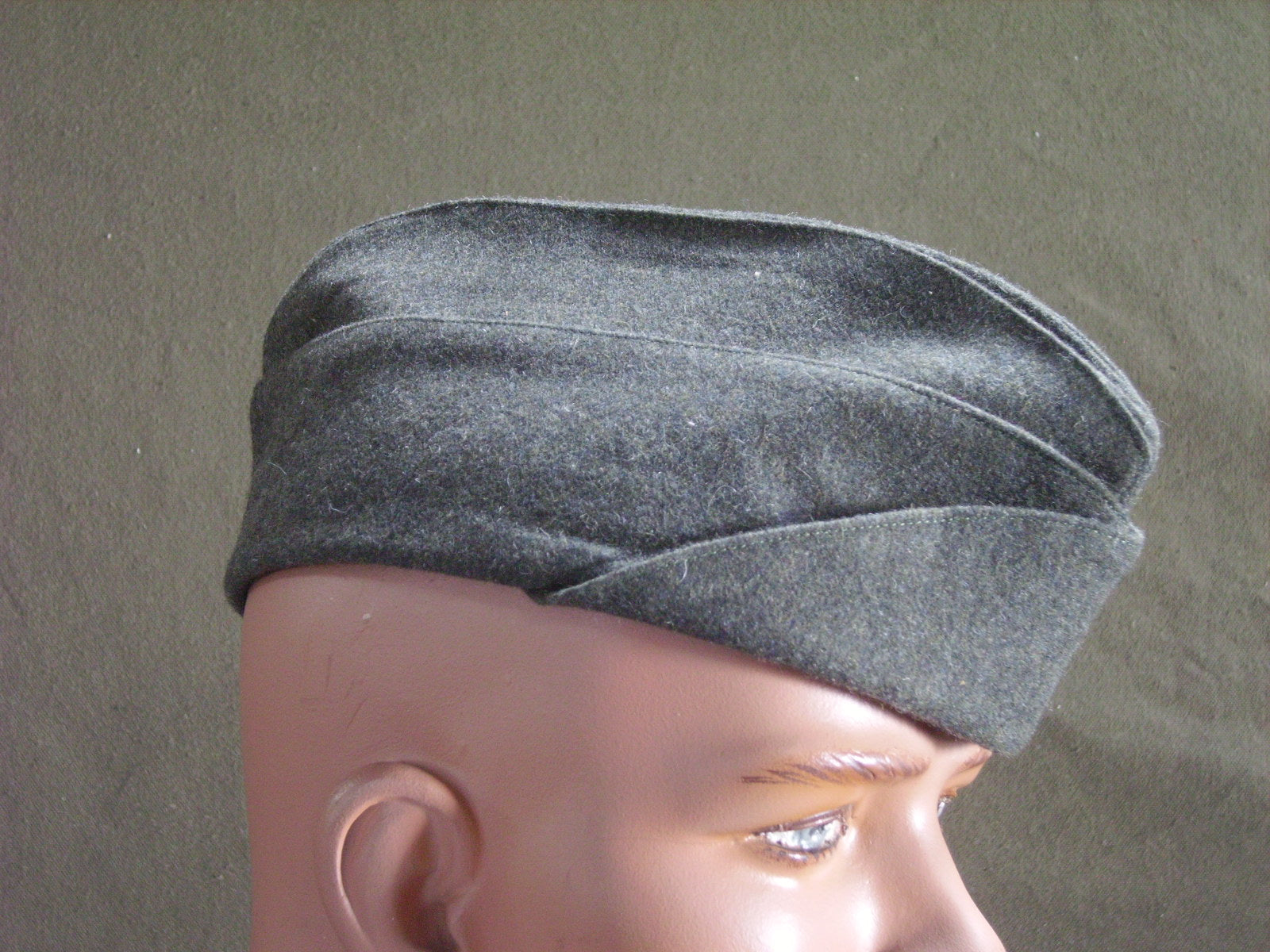 Cap, Garrison, USMC, Winter, WWII (Pisscutter). CLOSEOUT sold as-is. All sales final.
